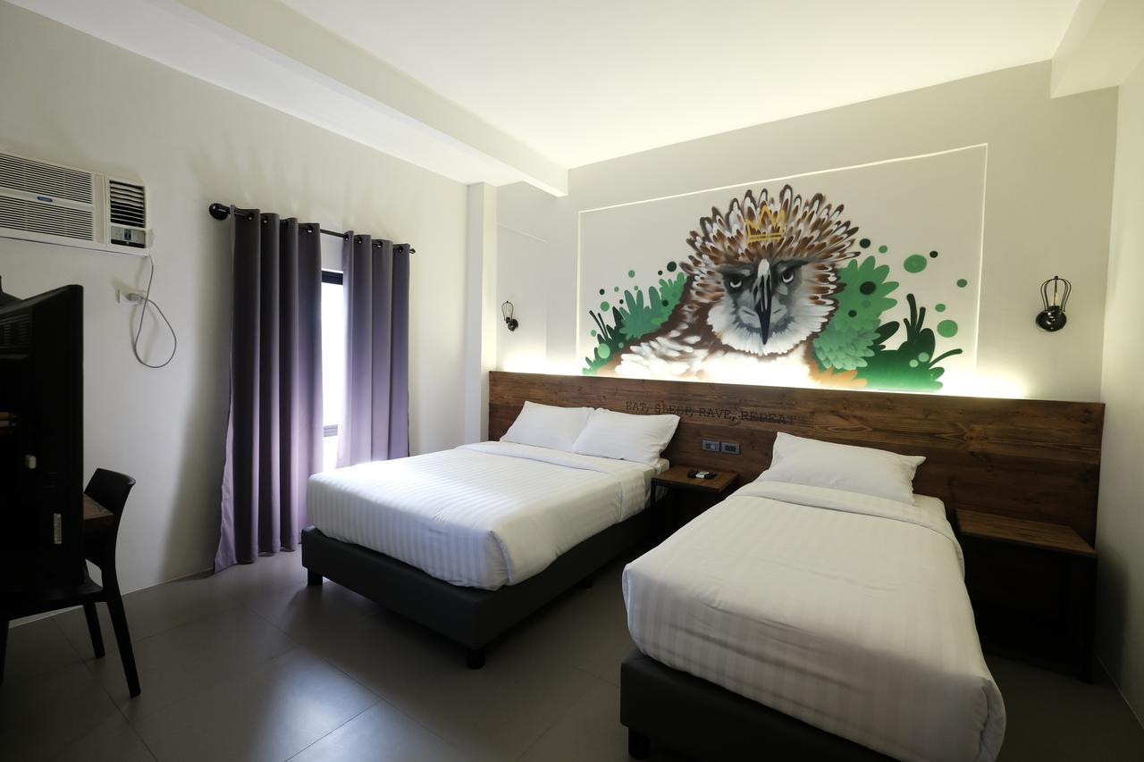 U Hotels Makati Makati City Exterior photo