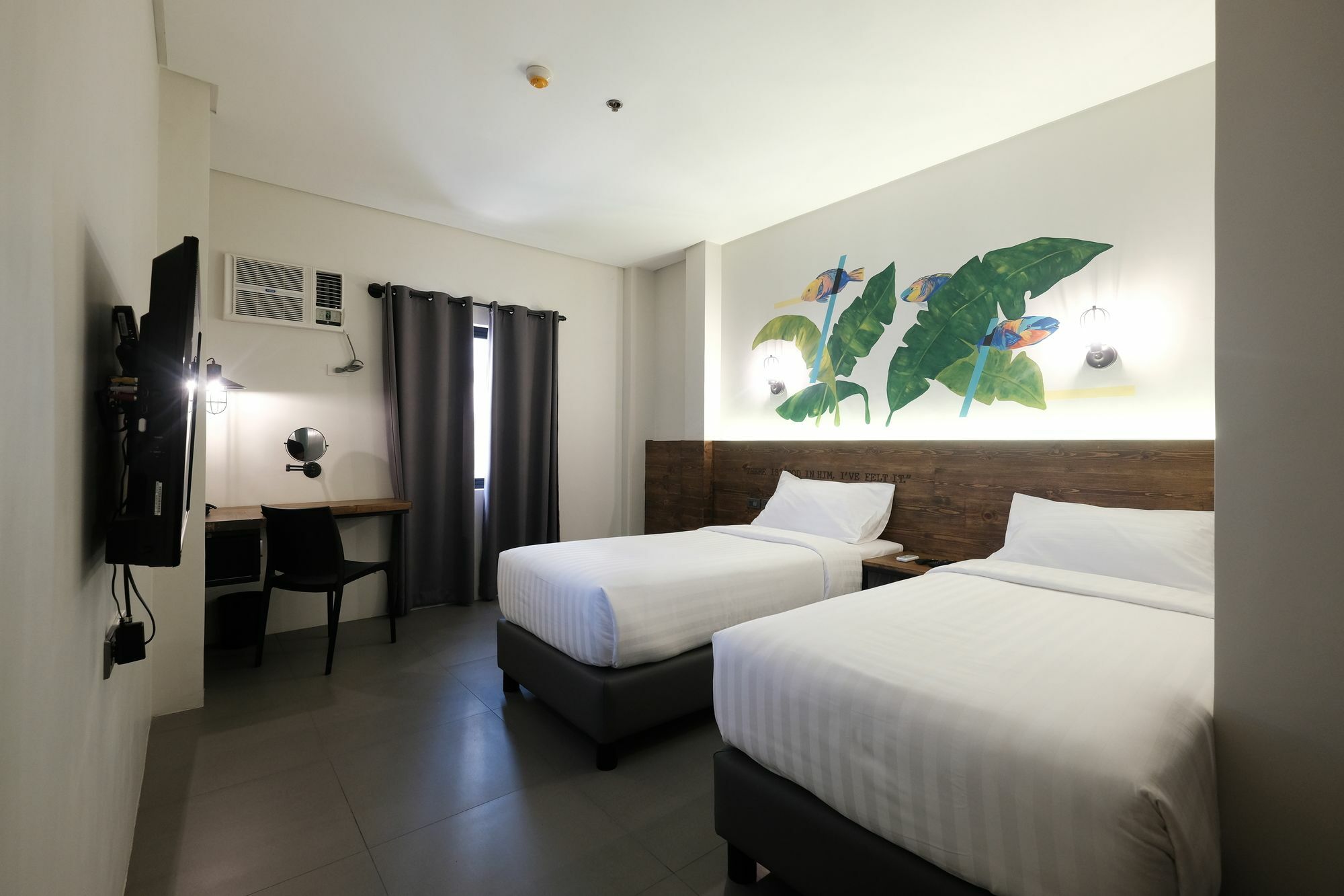 U Hotels Makati Makati City Exterior photo