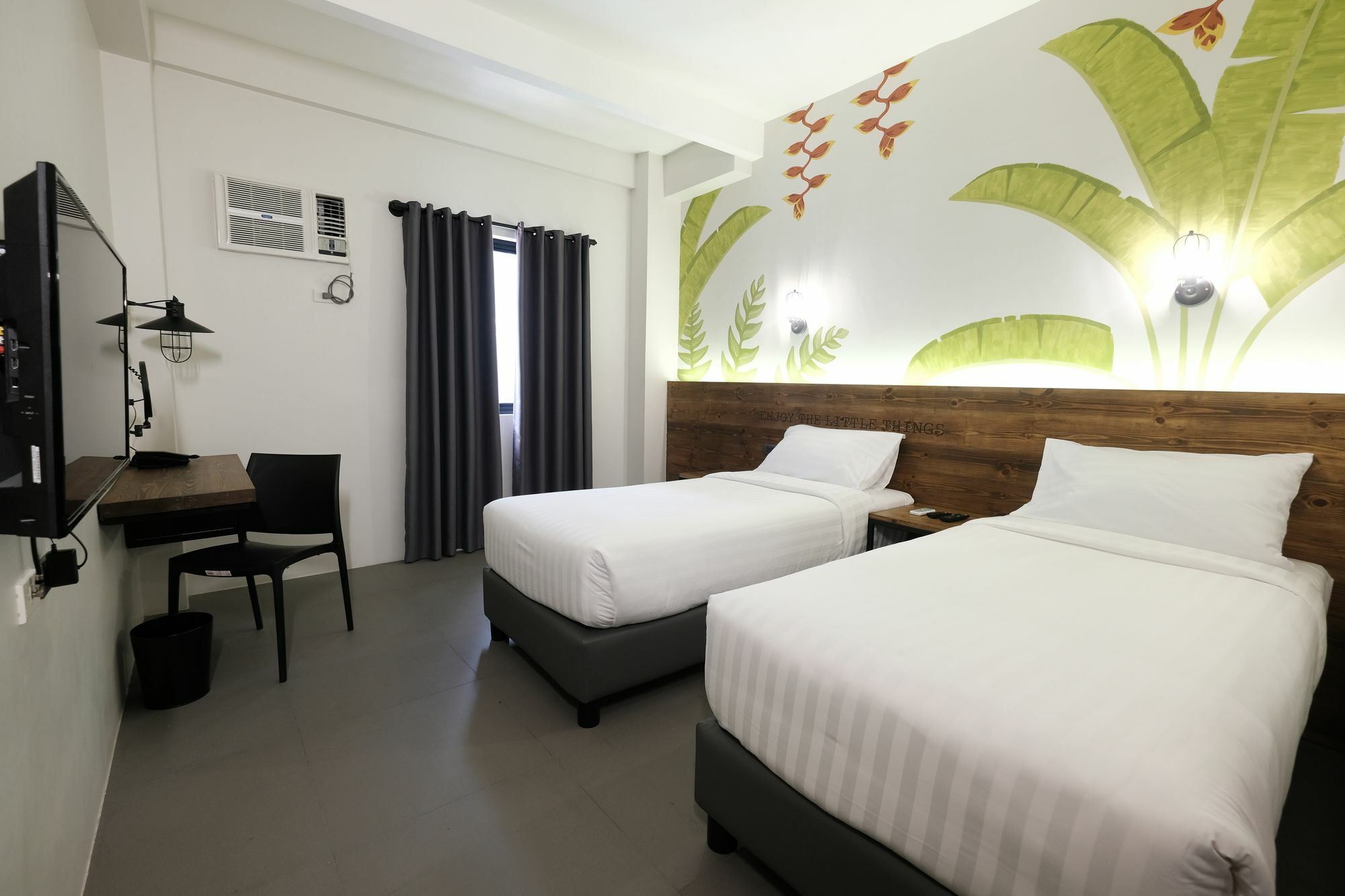 U Hotels Makati Makati City Exterior photo