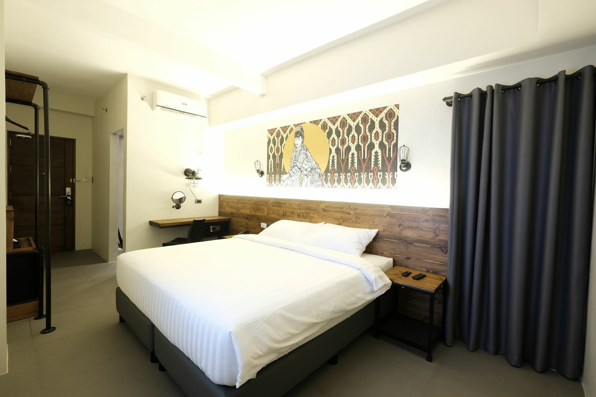 U Hotels Makati Makati City Exterior photo